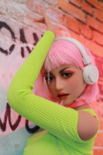 Indulge in Passion with Large Breasts: 155cm Young-Looking Blonde & American Anime Dolls! - Image 4